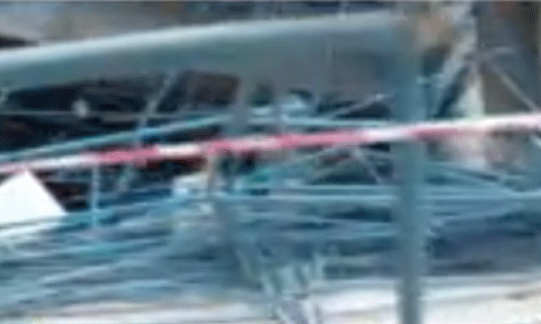 The frame brought for the painting work of the 24-storey building collapsed; One died and five were injured