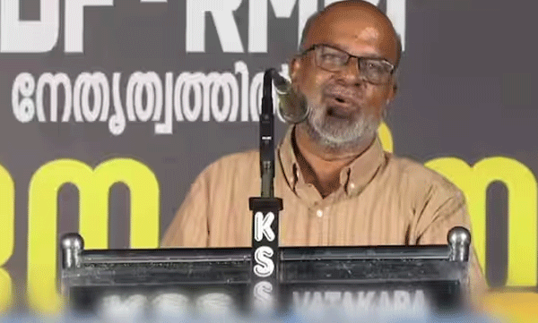 dyfi-and-janadhipathya-mahila-association-complaint-against-rmp-leader-hariharan-to-kerala-police-chief