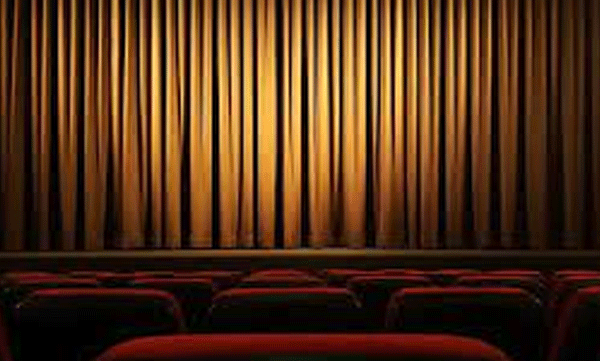 Theaters were less crowded; Theaters remain closed for two weeks in Telangana