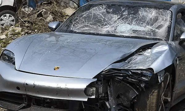 3 Lakh Paid To Change Blood Sample Of Pune Porsche Teen