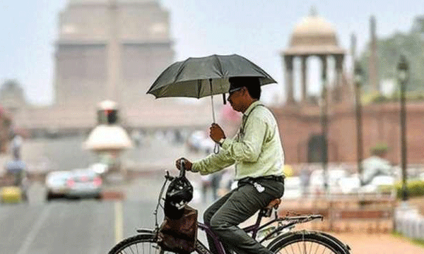 53 dead as heatwave bakes parts of India