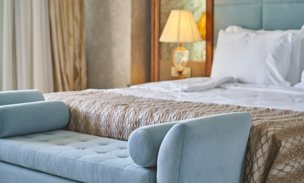 couple-traveled-egypt-for-vacation-caught-deadly-virus-from-hotel