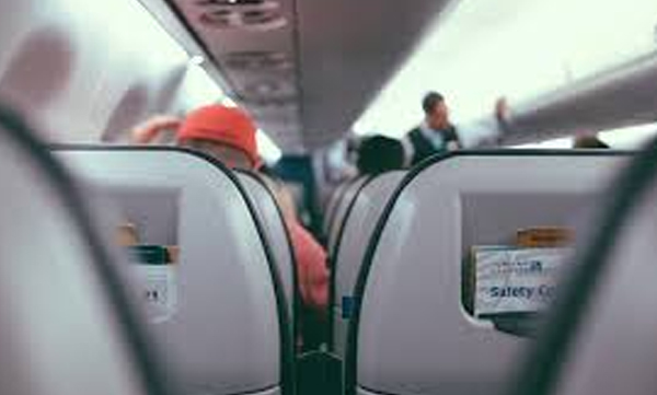 body-odour-ordered-black-passengers-to-deboard-flight-sue-us-airlines