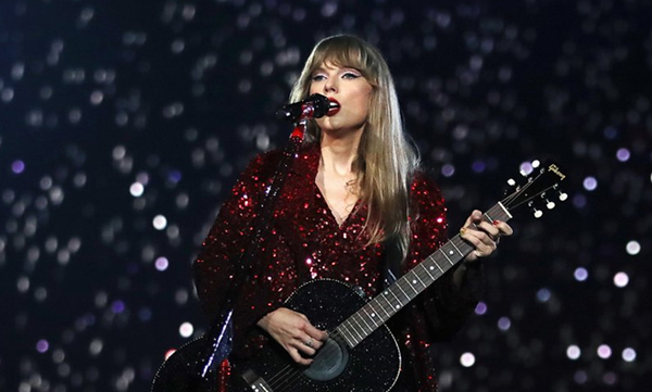 taylor-swift-s-fans-at-edinburgh-concerts-danced-so-hard-seismic-activity-was-recorded