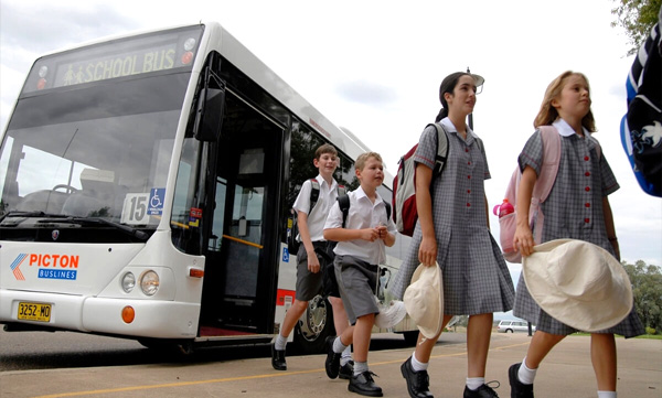 The school has opened; Here are some suggestions to reduce the number of automobile accidents...