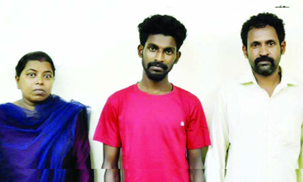 After brutally beating the accused, they came back and took a photograph of Rajesh