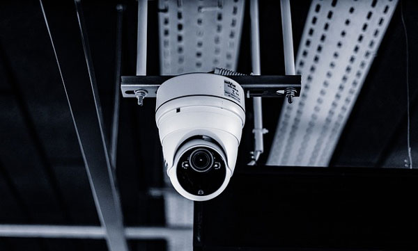 us-police-officer-ryan-terrell-demoted-after-misuse-city-camera-for-track-his-wife