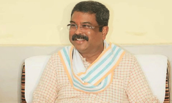 Neat Union Minister Dharmendra Pradhan said that he is ready for any kind of discussion and has taken a tough stance