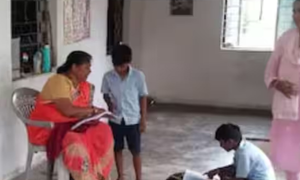 eight-teachers-for-nine-students-in-a-government-school-in-madhya-pradesh