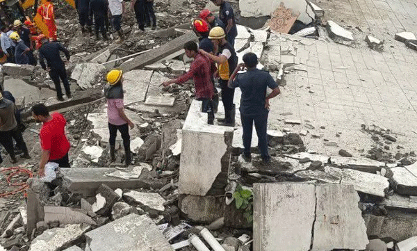A six-story building collapses in Gujarat; The bodies of 7 people have been recovered and rescue operations are on