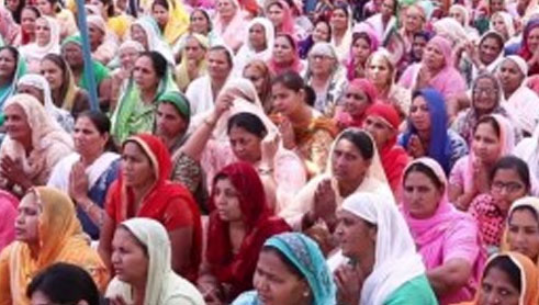 Bhole Baba's lawyer alleged that some people had opened the cans filled with poison