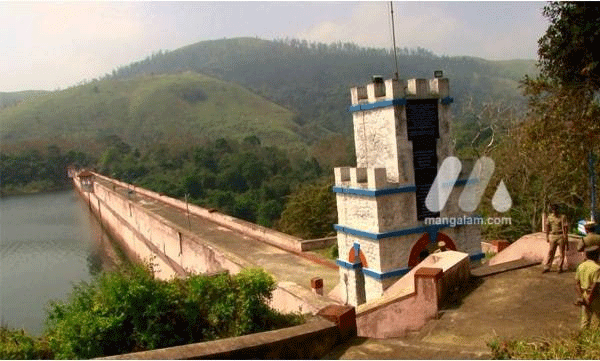 131.75 feet of water in Mullaperiyar; Propaganda is being spread on social media to scare people; Collector