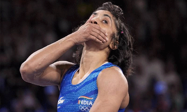 indians-cant-believe-as-vinesh-phogat-disqualified-from-the-paris-olympics-final-because-she-is-overweight-by-100-grams
