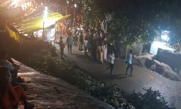 7 Die In Stampede At Bihar Temple Allegedly After Volunteers Lathi-Charge