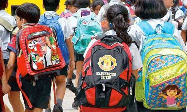 The fee for LKG class is three and a half lakh rupees; The post shared by the youth went viral