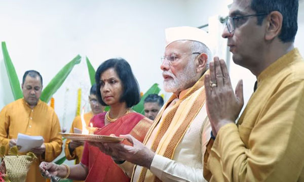 Prashant Bhushan questions Modi's visit to CJI's house