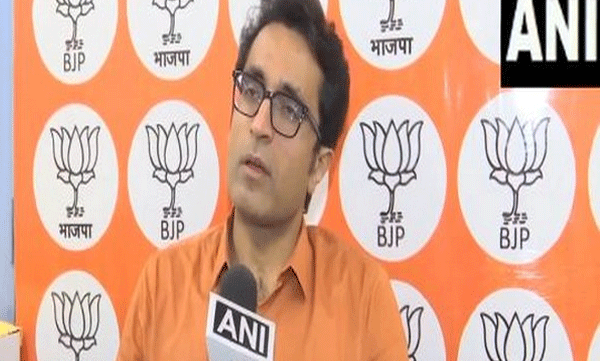 arvind-kejriwal-resignation-pr-stunt-bjp