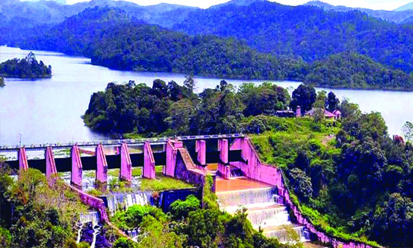 Mullaperiyar Expert Committee, Kerala with an eye on the natives