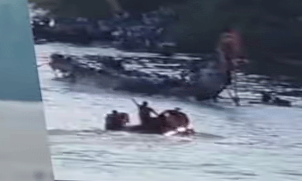 chengannur-irappuzha-chathayam-boat-race-accident-kills-one-final-abandoned