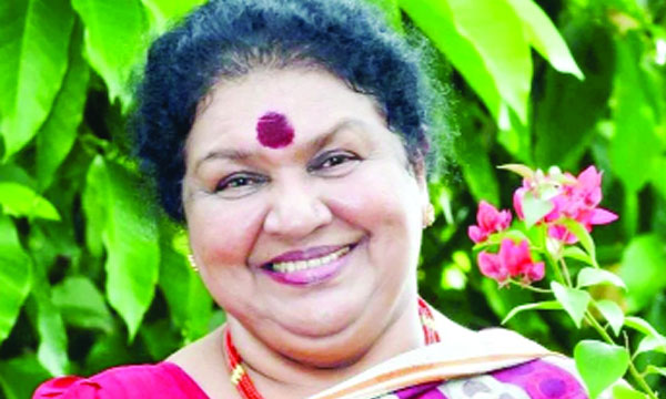 Acting from a young age, pain was gifted Kaviyoor Ponnamma as the role of a mother in life