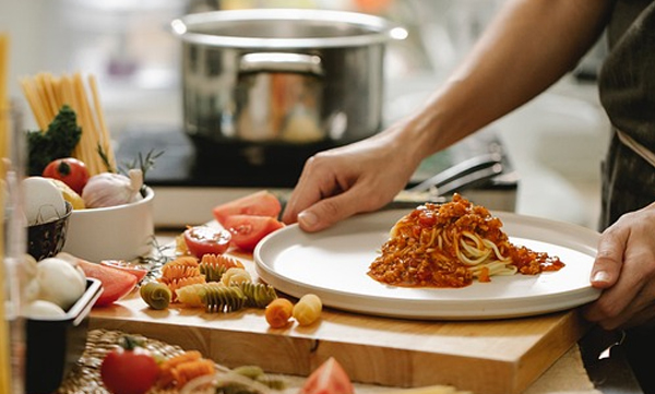 woman-fired-from-office-after-refused-to-by-breakfast-for-her-supervisor