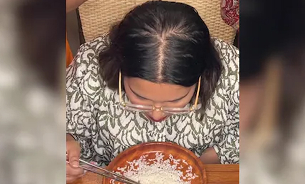 bangladeshi-woman-sets-guinness-world-record-for-eating-37-rice-grains-with-chopsticks-in-just-1-minute