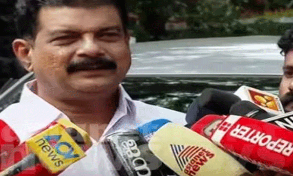 sfio-investigation-drama-action-against-adgp-delayed-to-protect-veena-vijayan-pv-anwar