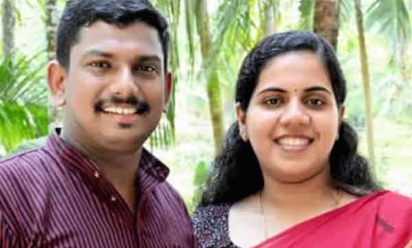 mayor-ksrtc-driver-dispute-police-gives-clean-chit-for-sachindev-mla-and-mayor-arya-rajendran-there-was-no-trespassing-police-report-in-highcourt