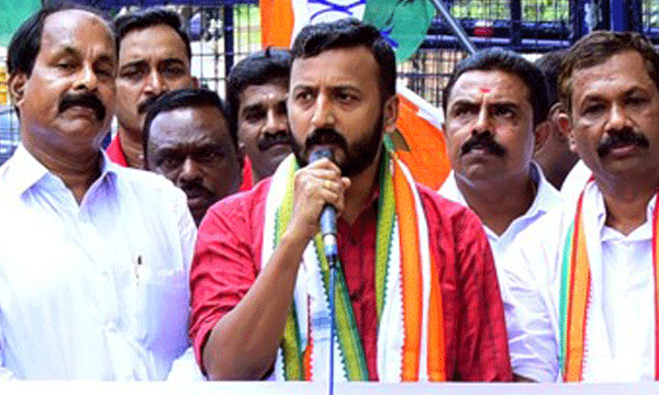 Fake Identity Card; Crime branch has taken hold of Rahul Mankutam