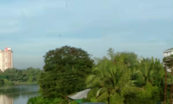 kuruva-fear-under-kundanur-bridge-evacuation-of-natives-of-karnataka-action-by-health-department