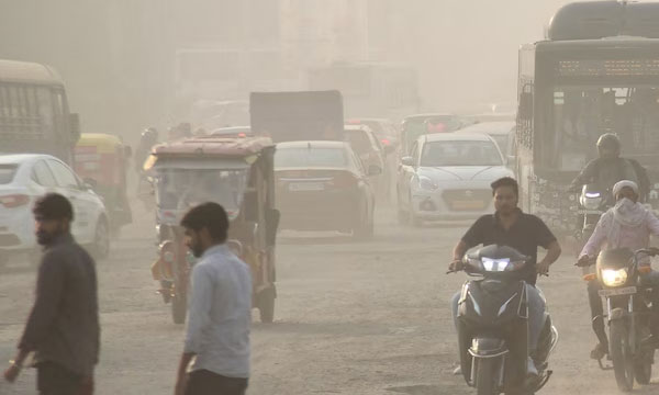 The air in Delhi is equivalent to smoking 40 cigarettes a day