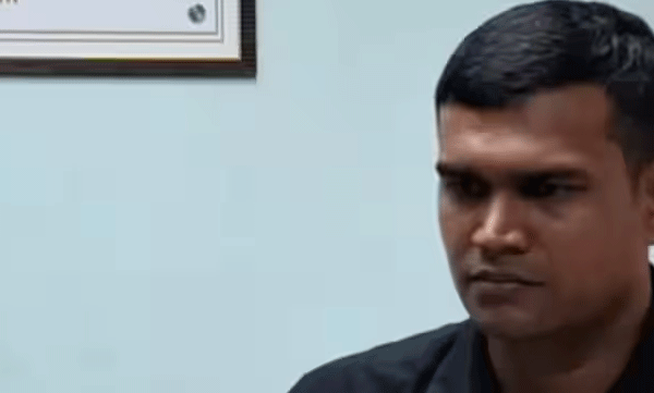 ernakulam-assistant-labour-commissioner-arrested-while-accepting-bribe