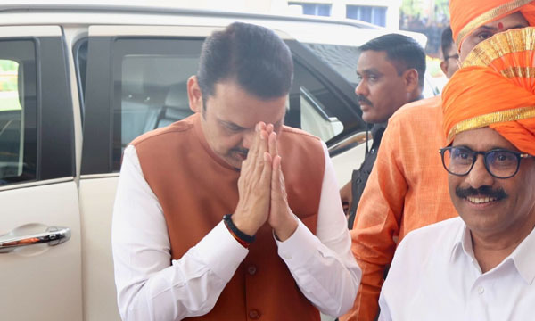 മഹാരാഷ്ട്രയില് ദേവേന്ദ്ര ഫഡ്നാവീസ് മുഖ്യമന്ത്രിയാകും ; സത്യപ്രതിജ്ഞ നാളെ വൈകിട്ട് നടക്കും