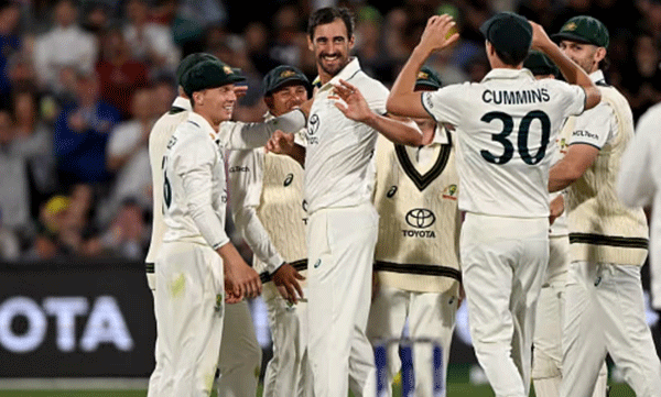 india-vs-australia-2nd-test-india-finish-on-1285-after-top-order-collapse-aus-lead-by-29