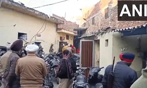 amritsar-explosion-police-station