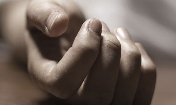 Asked to return the deposit; Later, the farmer committed suicide in front of the bank