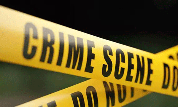 dmk-leader-s-murder-instead-of-his-brother-the-youth-was-hacked-to-death-in-front-of-the-court-by-the-quotation-group-at-thamil-nadu