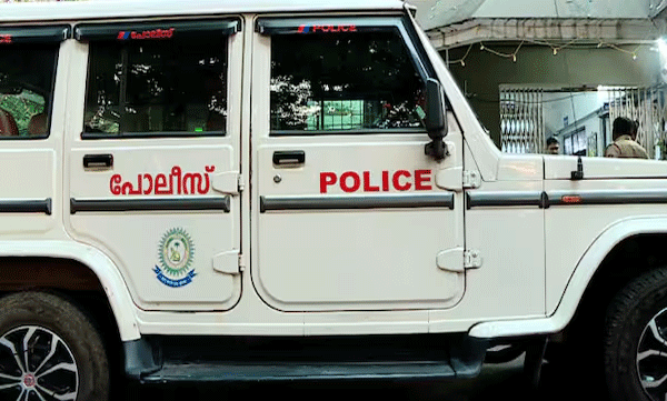 15-year-old-girl-in-chalakkudi-says-she-escaped-herself-three-hours-after-being-kidnapped