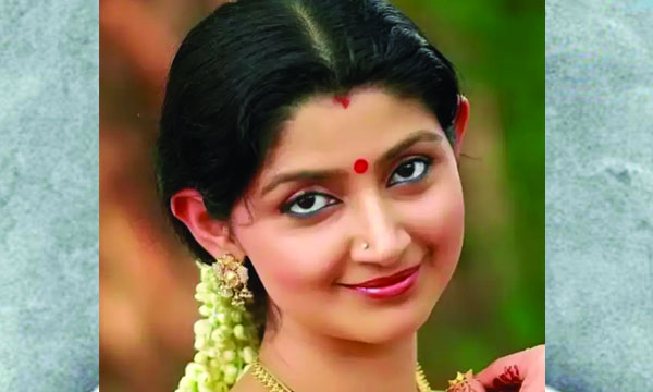 Divya Unni crossed over to America and prime accused Nigosh Kumar surrendered