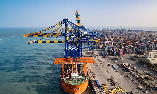 Vizhinjam will be upgraded as a transhipment port