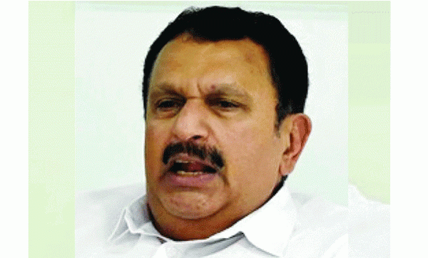 Hartal in Wayanad is only a hint; K Muraleedharan wants to sack the worthless forest minister