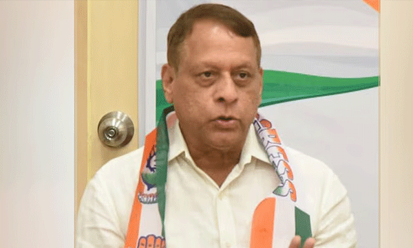 
Beating up by auto driver in the middle of the road; Former Goa MLA Lavoo Suryaji Mamledar collapsed and died, arrested