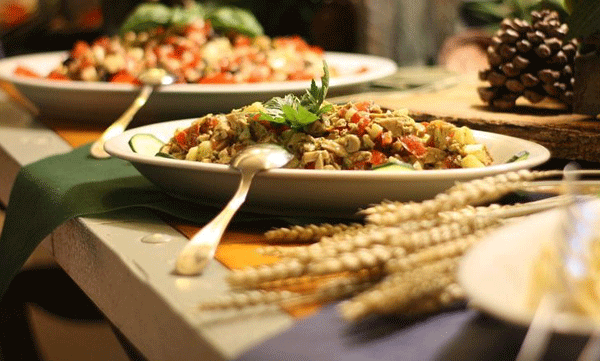 Strict inspection including restaurants, 121 kg of stale food seized, 29 establishments locked in Riyadh