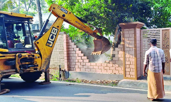 The struggle of the natives against the encroachment of remote land was won in the High Court