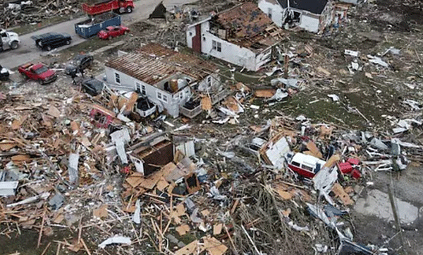 Hurricane in the United States; 26 people dead, two states of emergency declared