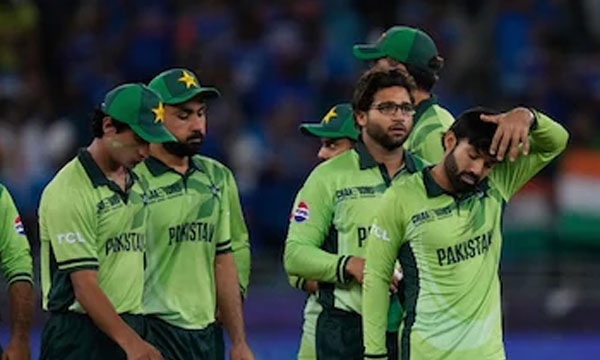 Pakistan Suffer MASSIVE Rs 869 Crore Loss
