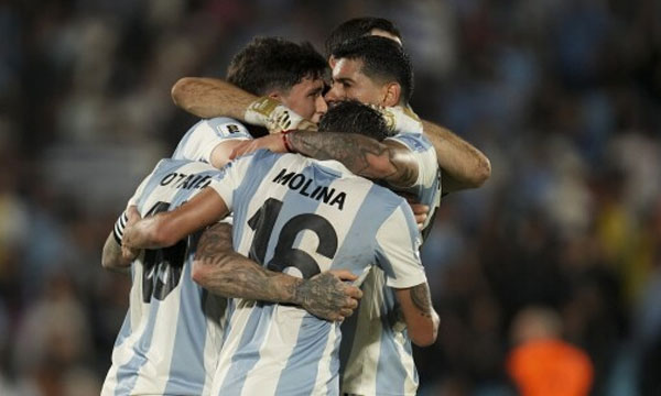 Argentina qualifies for the World Cup after beating Brazil in the first half