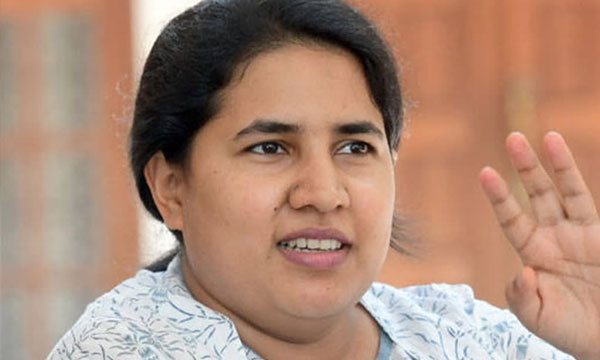 SFIO chargesheet to be scrutinized today; Veena Vijayan summoned in monthly payment case