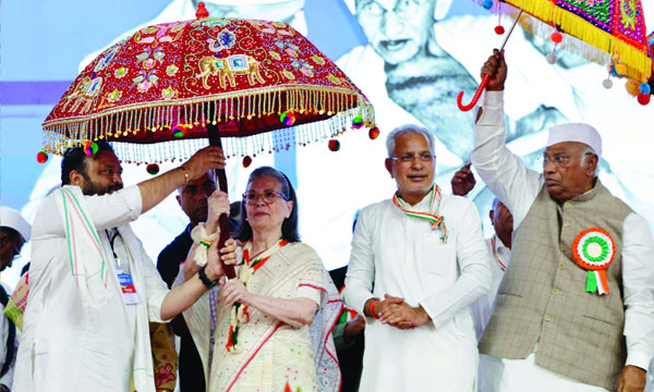 Congress says there are two ways forward; attack Modi government, offer alternative