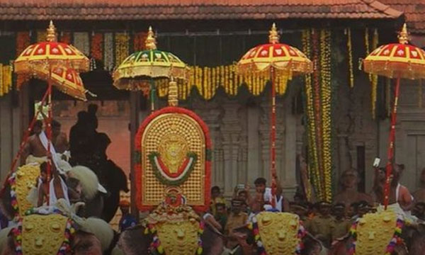The famous Thrissur Pooram today; Thechikotukav Ramachandran is the Titampetan of Chembukavin